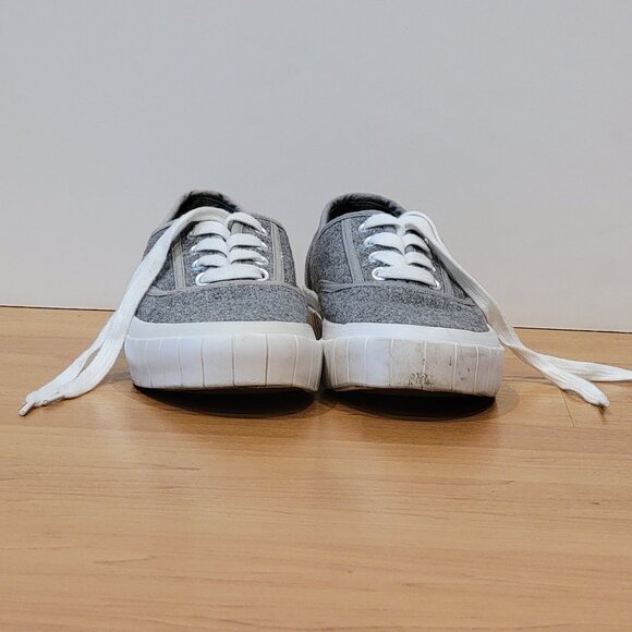 Madden Girl Grey Sneakers Winnona - size 7 - Picture 3 of 11